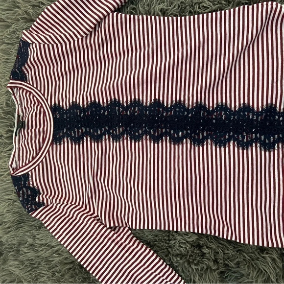 Lace  accents J.Crew size small excellent condition - Picture 5 of 7
